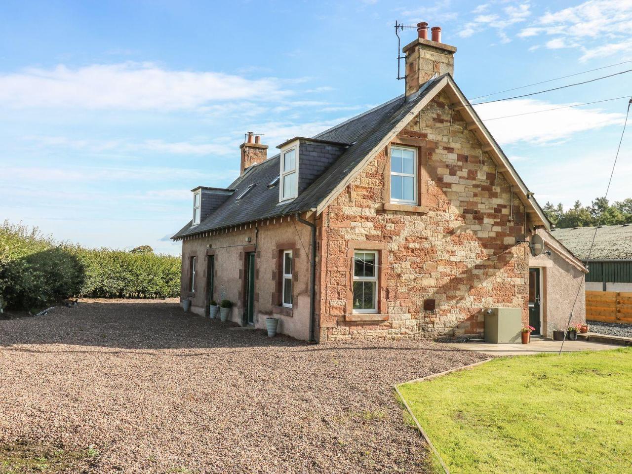 Bonjedward Mill Farm Cottage Jedburgh Exterior foto